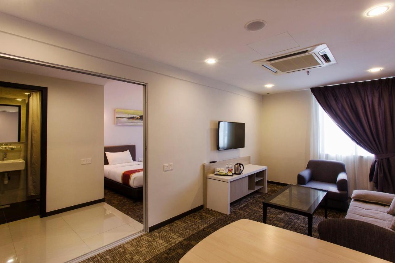 Amansari Hotel Nusajaya Nusajaya  Exterior foto