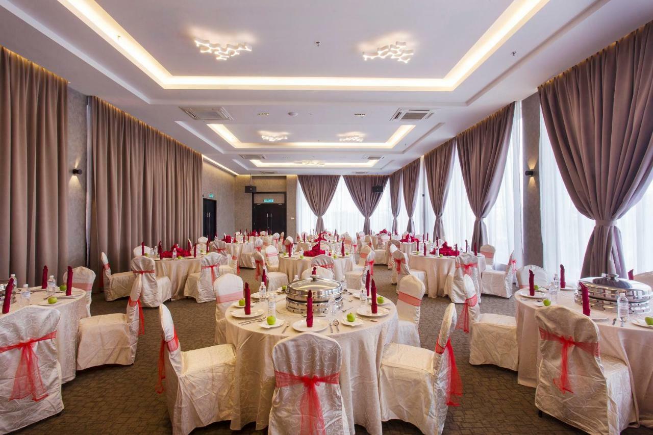 Amansari Hotel Nusajaya Nusajaya  Exterior foto